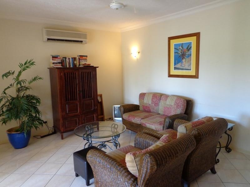 1215/373 McLeod St, Cairns North QLD 4870