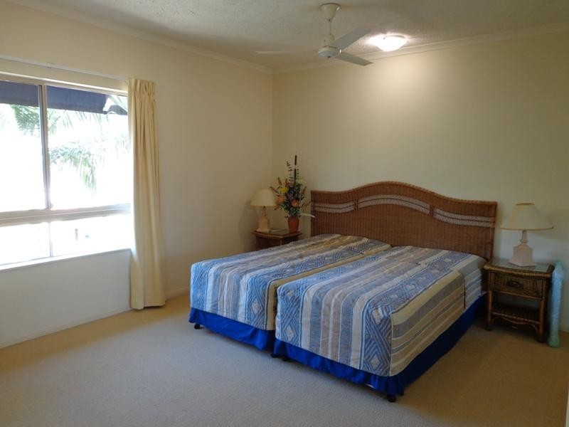 1215/373 McLeod St, Cairns North QLD 4870