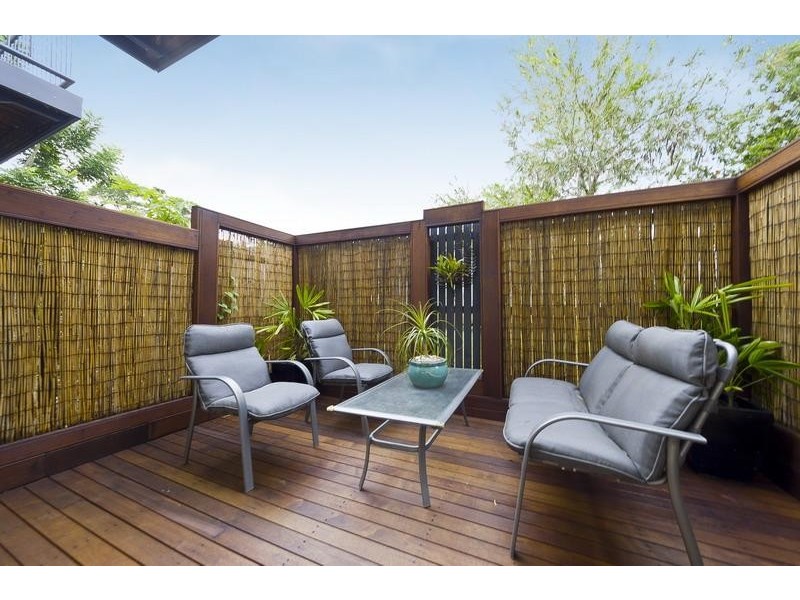 6/7 Lavis Road, Freshwater QLD 4870