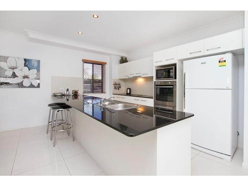 15 Iridescent Close, Trinity Park QLD 4879