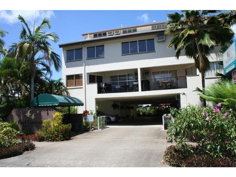 14/239 Lake Street, Cairns North QLD 4870
