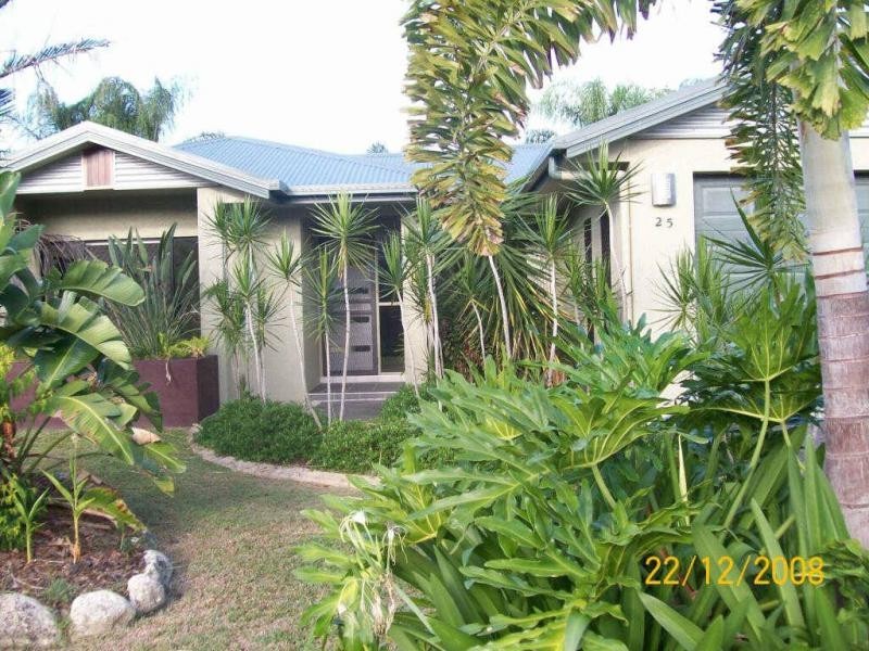 25 Cooya Street, Kewarra Beach QLD 4879