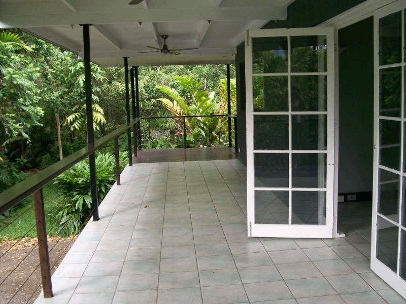 86 Walsh Street, Edge Hill QLD 4870