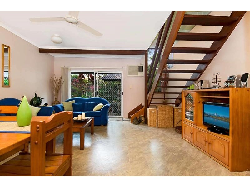 6/21 Sandown Close, Woree QLD 4868