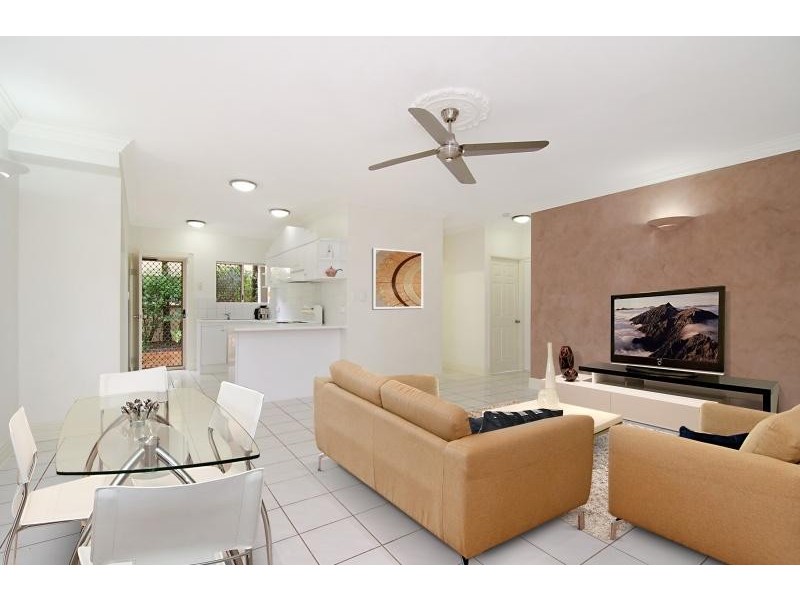 4/2-4 Springfield Crescent, Manoora QLD 4870