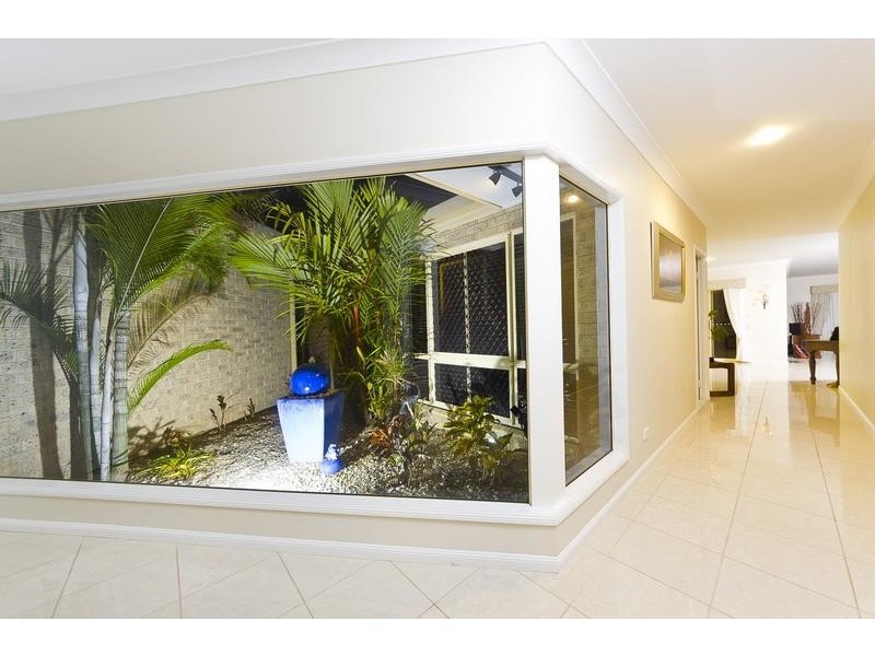 80 Koppen Terrace, Mooroobool QLD 4870