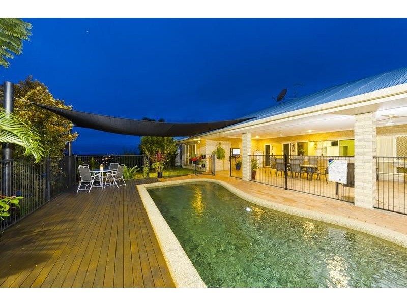 80 Koppen Terrace, Mooroobool QLD 4870