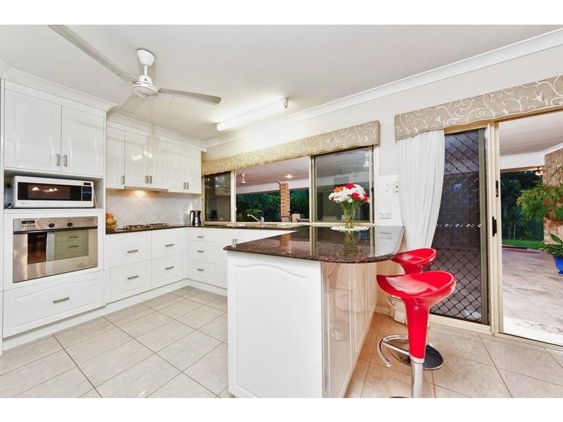 80 Koppen Terrace, Mooroobool QLD 4870