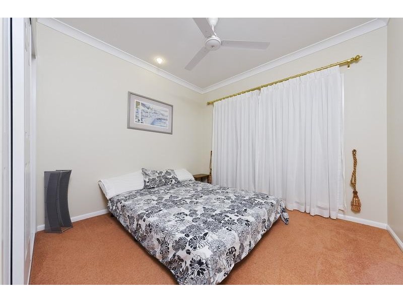 80 Koppen Terrace, Mooroobool QLD 4870