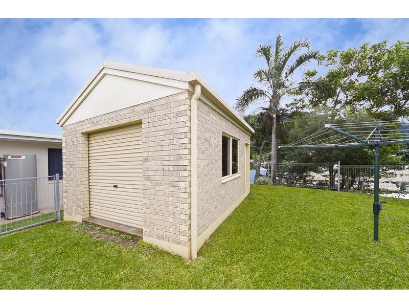 80 Koppen Terrace, Mooroobool QLD 4870