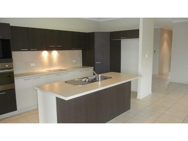 2 Kenrick Street, Gordonvale QLD 4865