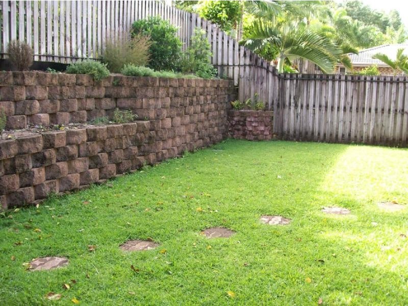 5 Kensington Close, Mount Sheridan QLD 4868