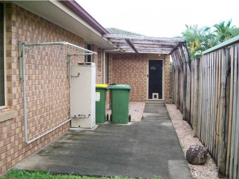 5 Kensington Close, Mount Sheridan QLD 4868