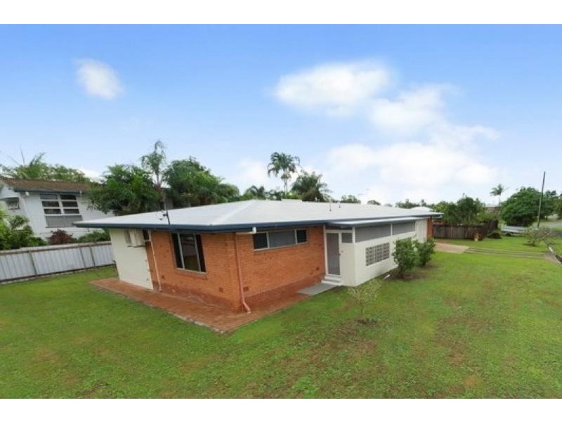 58 Boland Street, Westcourt QLD 4870