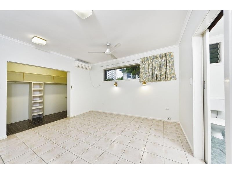 58 Boland Street, Westcourt QLD 4870