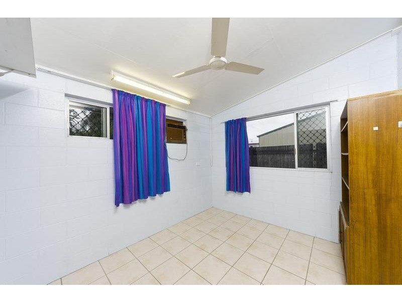 58 Boland Street, Westcourt QLD 4870