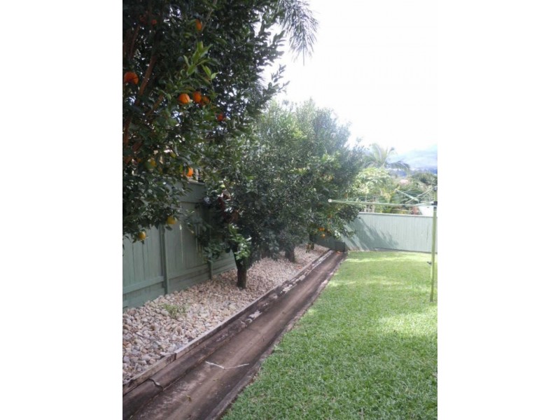 40 Summer Hill Drive, Mooroobool QLD 4870