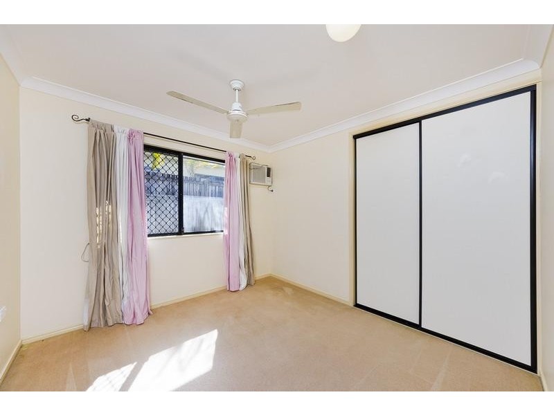 29 Cliffdale Street, Bentley Park QLD 4869