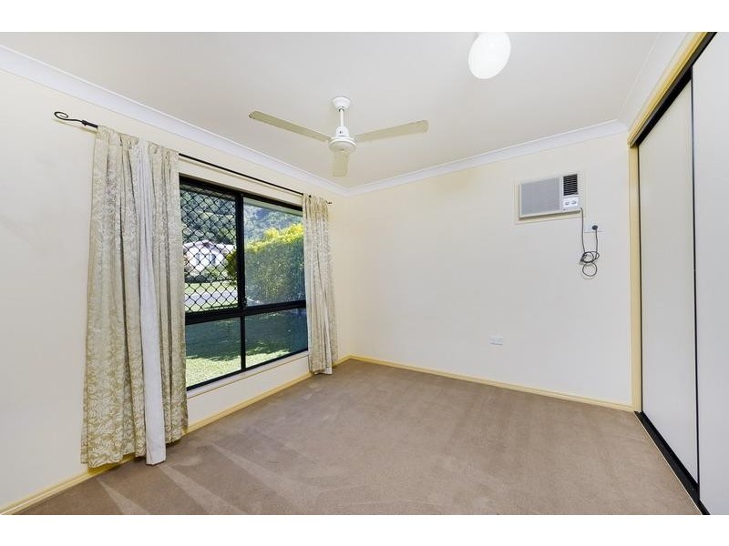 29 Cliffdale Street, Bentley Park QLD 4869