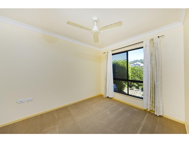 29 Cliffdale Street, Bentley Park QLD 4869