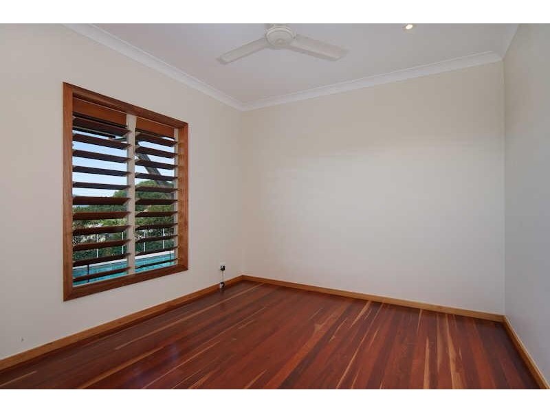 9 Trundle Terrace, Whitfield QLD 4870