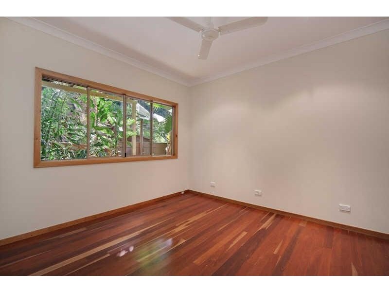 9 Trundle Terrace, Whitfield QLD 4870