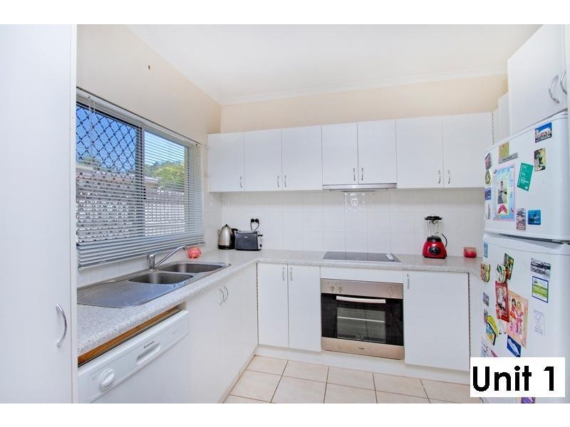 9 Deshon Street, Whitfield QLD 4870