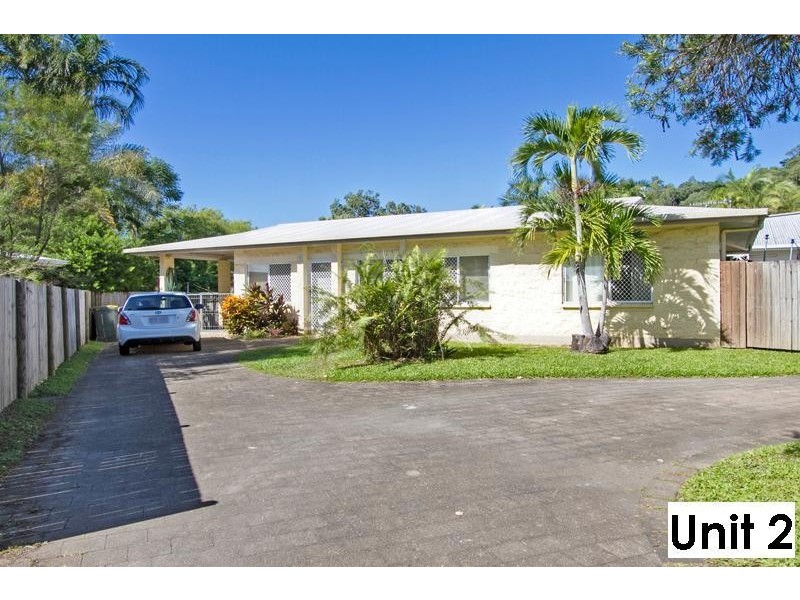9 Deshon Street, Whitfield QLD 4870