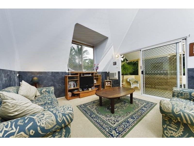 6 Sarina Close, Kewarra Beach QLD 4879