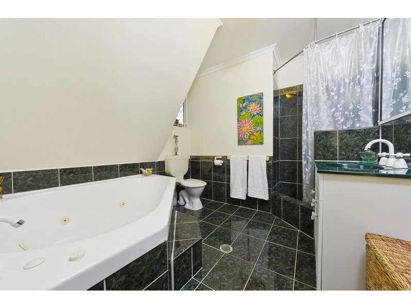 6 Sarina Close, Kewarra Beach QLD 4879