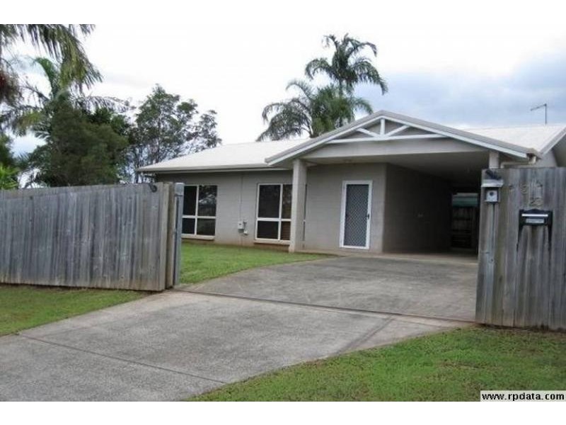 2/23 Herald Street, Bentley Park QLD 4869