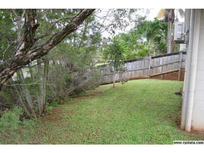 2/23 Herald Street, Bentley Park QLD 4869