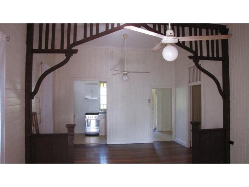 13 Victoria Street, Parramatta Park QLD 4870