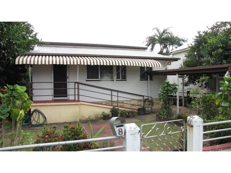 8 Lumley Street, Parramatta Park QLD 4870