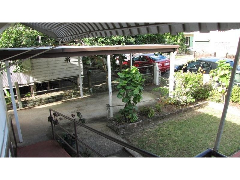 8 Lumley Street, Parramatta Park QLD 4870