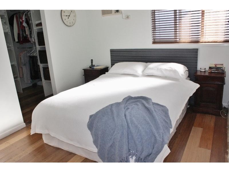 16 Hill Street, Manunda QLD 4870