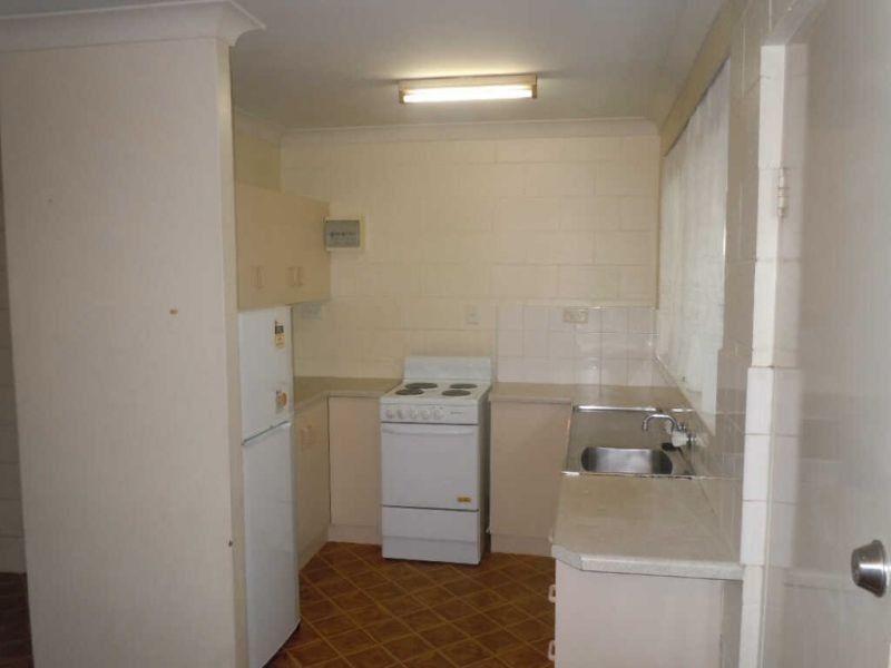 2/207 Abbott Street, Cairns QLD 4870