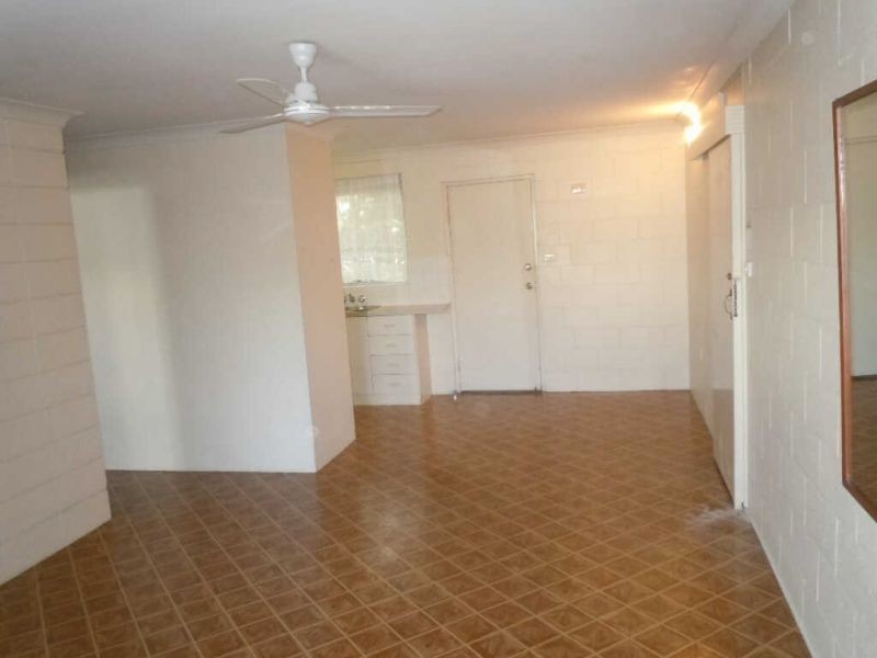 2/207 Abbott Street, Cairns QLD 4870