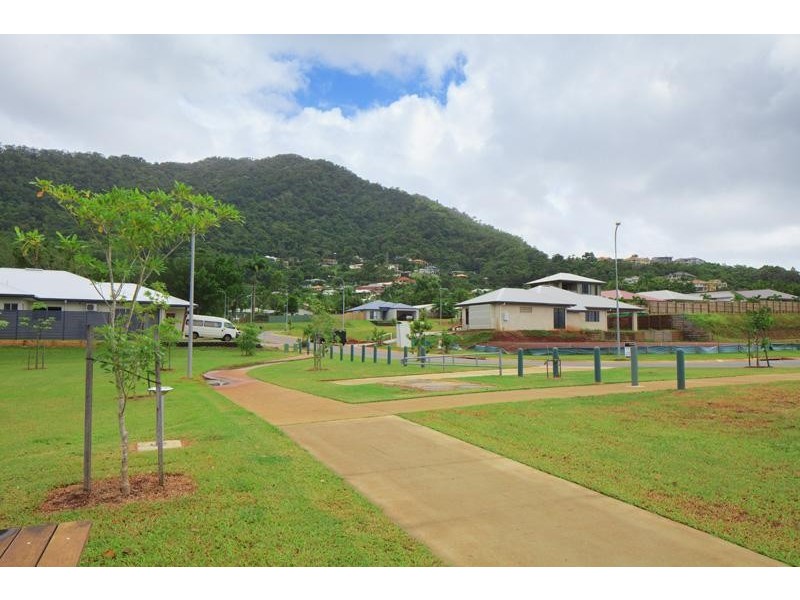 City View Crescent, Mooroobool QLD 4870
