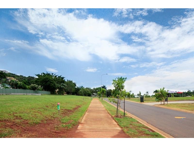 City View Crescent, Mooroobool QLD 4870