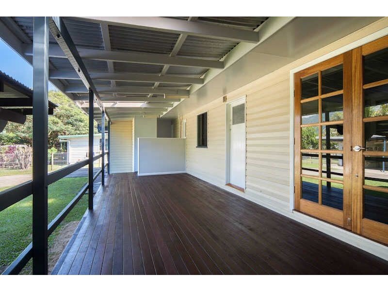 39 Oxley Street, Edge Hill QLD 4870