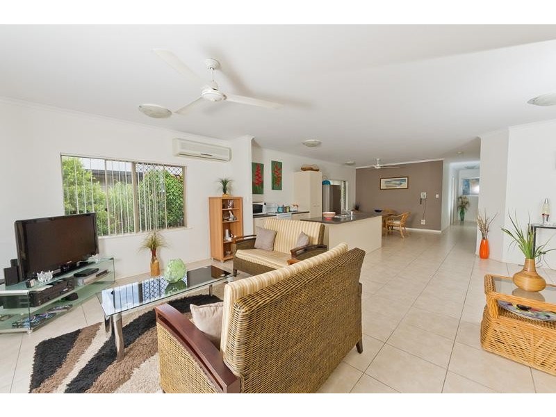 182 Timberlea Drive, Bentley Park QLD 4869