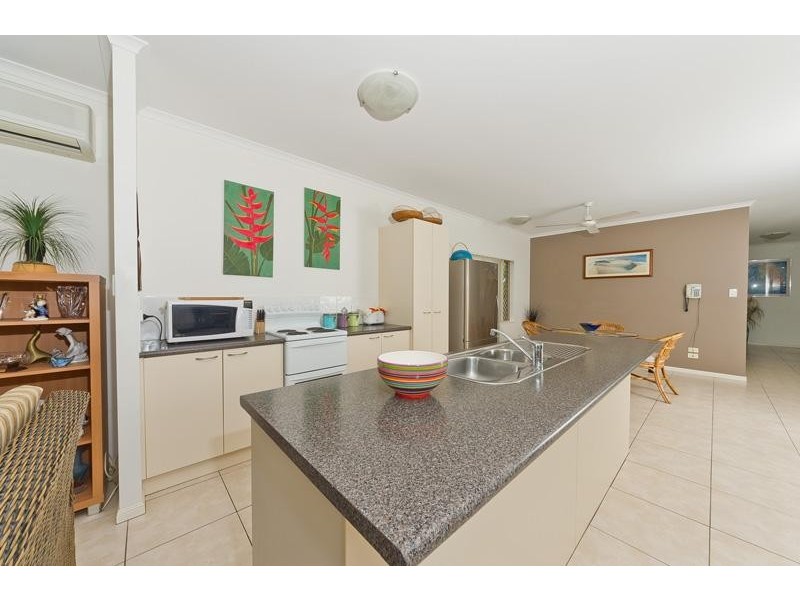 182 Timberlea Drive, Bentley Park QLD 4869