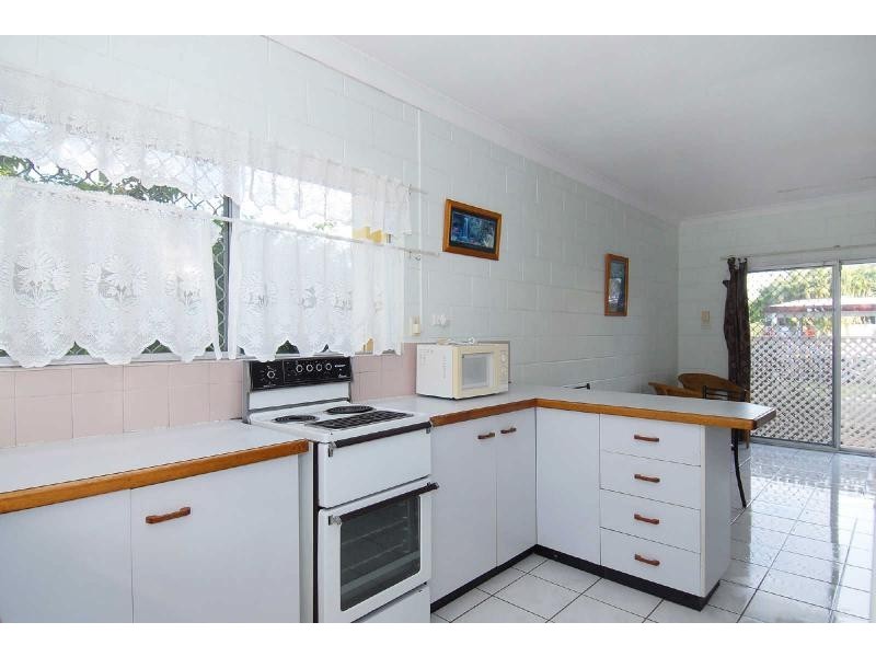 1/86 Birch Street, Manunda QLD 4870