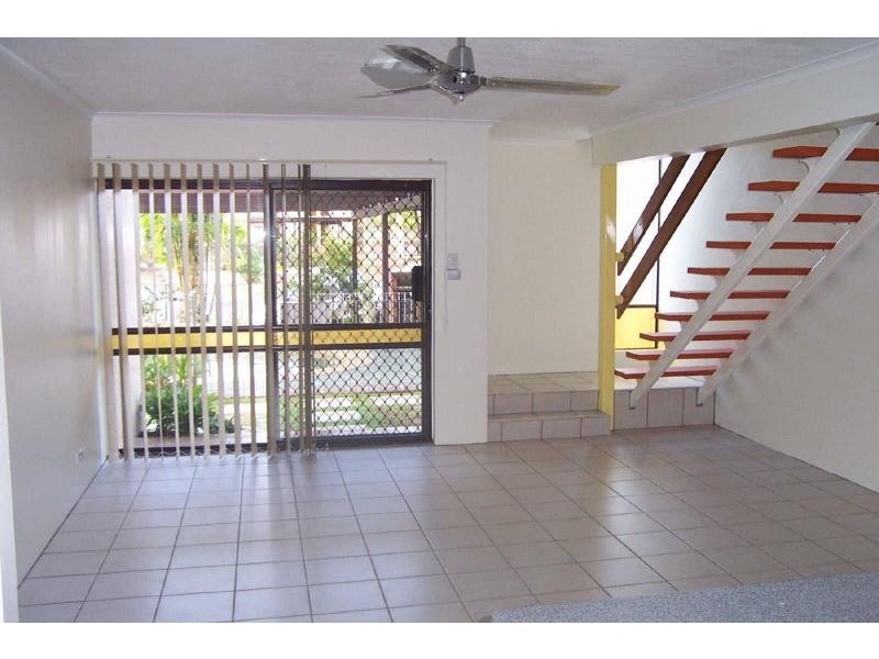 6/55 Mazlin Street, Edge Hill QLD 4870