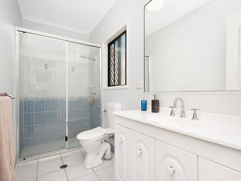 49 West Parkridge Drive, Brinsmead QLD 4870