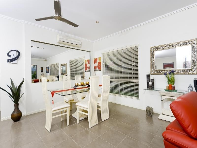 6 Tanjong Cl, Kewarra Beach QLD 4879
