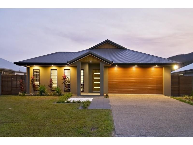 11 Bowline Place, Trinity Beach QLD 4879