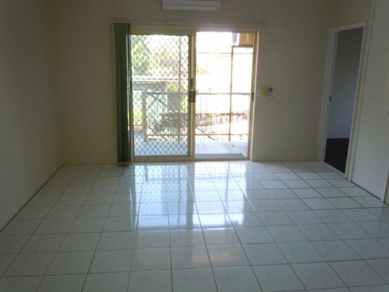 7/150 Pease Street, Manunda QLD 4870