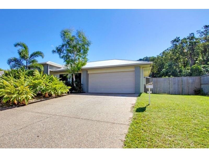 72 Roberts Drive, Trinity Beach QLD 4879
